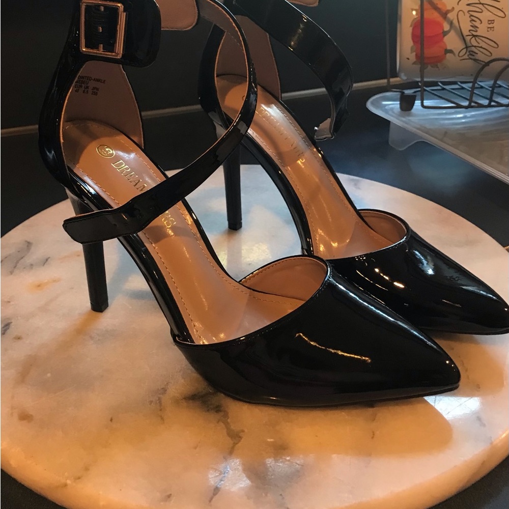 Black Dreampair Pointed Toe Ankle Strap Stiletto Pumpsu